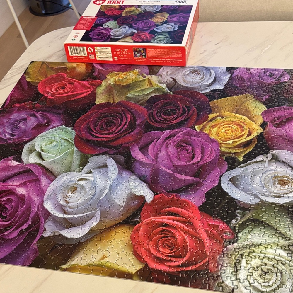 Colorful Rose 1000-Piece Jigsaw Puzzle